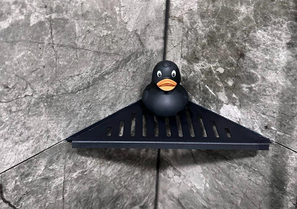 Полка для душа нержавеющая сталь "Дядюшка Плинтус" 50*160*270. RAL 7011