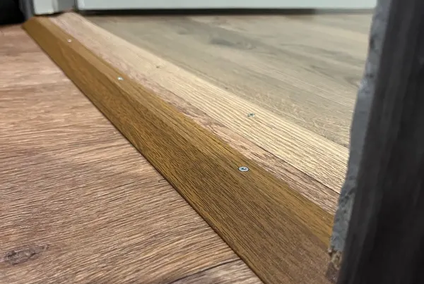 Порог разноуровневый ПР 03.1800.043 Бук кантри