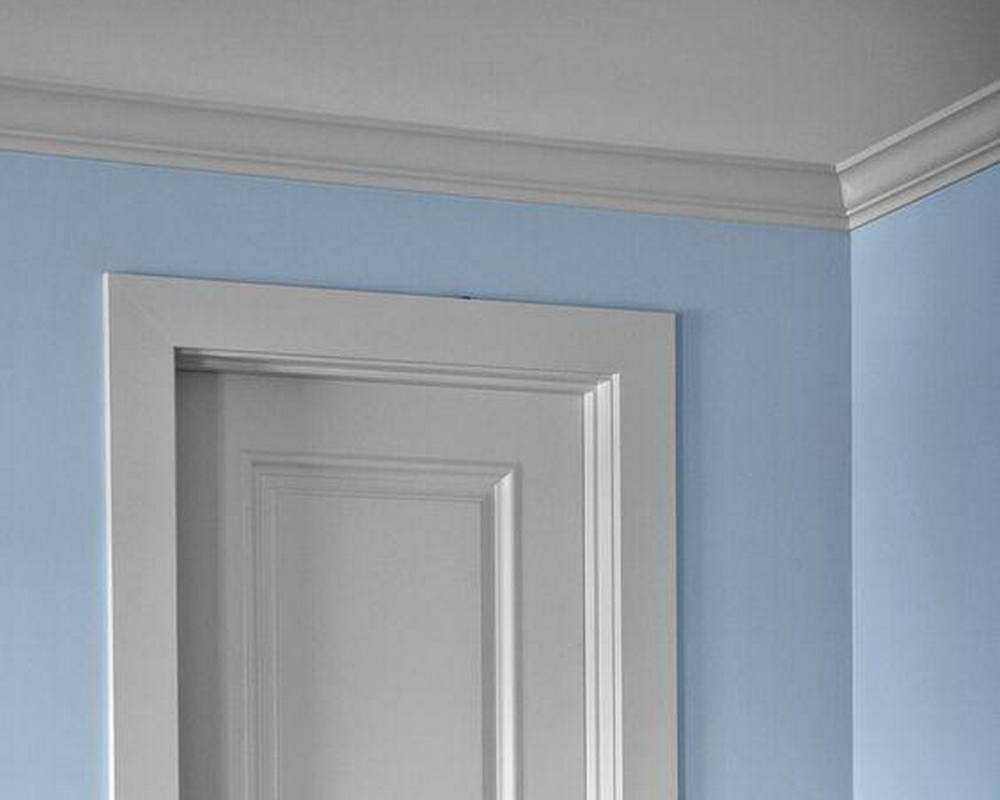 Карниз потолочный из полистирола высокой плотности NMC WT10 80*80*2000. Окраска включена в стоимость