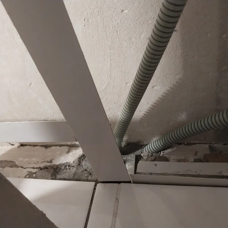 Тавр 20х20 мм Тп 04.2000.501л Серебро