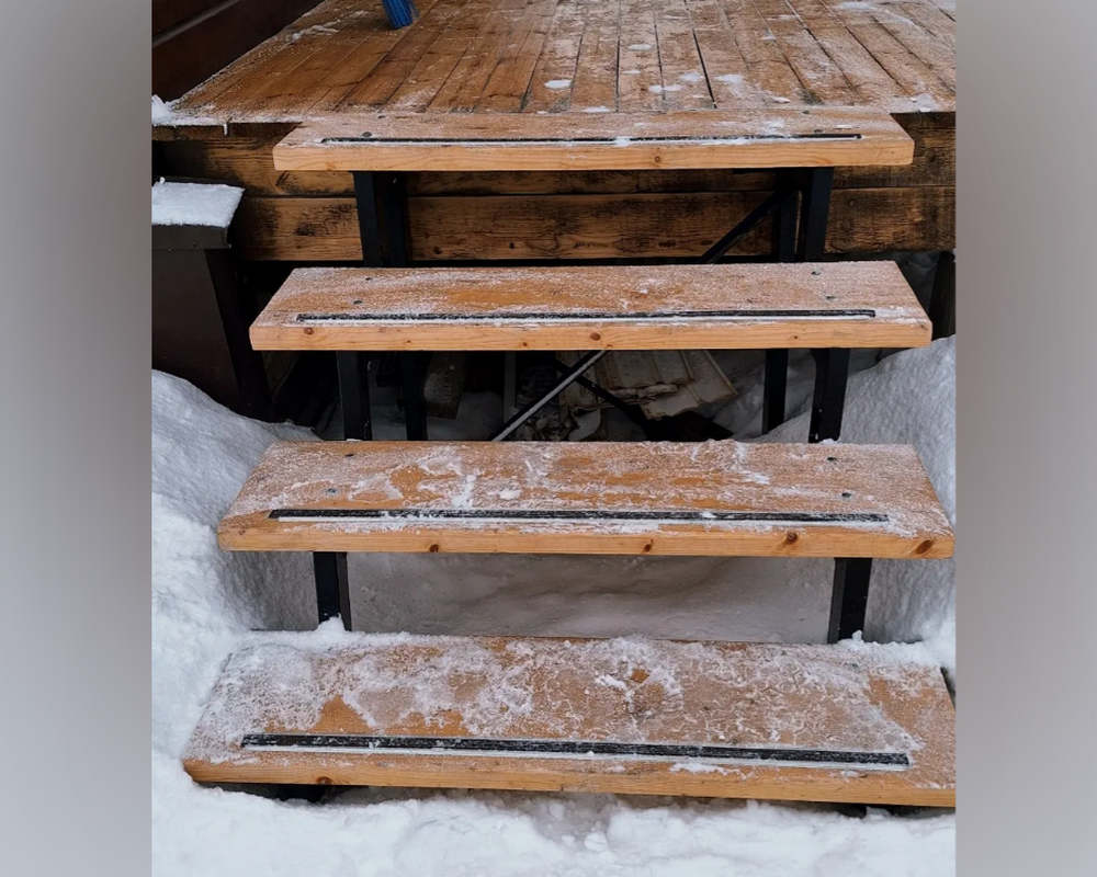 Порог одноуровневый ПС 08.2700.01лж. Серебро