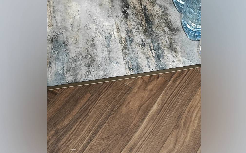 Порог одноуровневый ПС 09.2700.204л Бронза