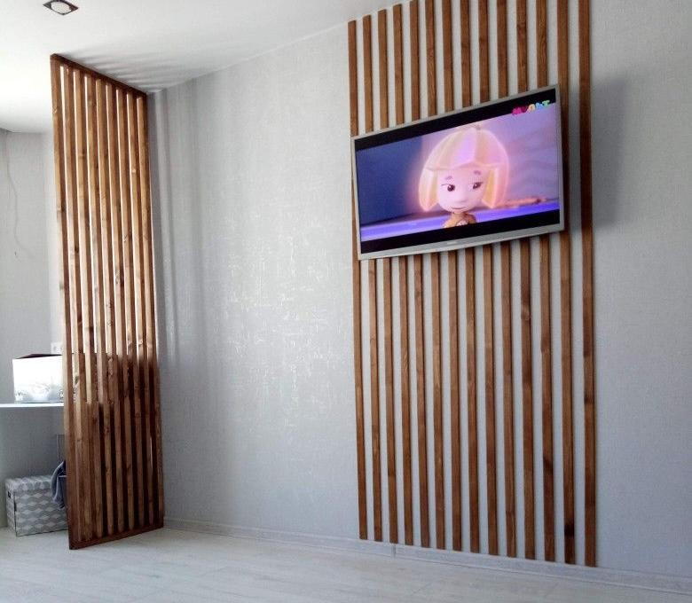 Молдинг из полистирола высокой плотности HI-WOOD LB40 BR395 40х20ммх 2,7м