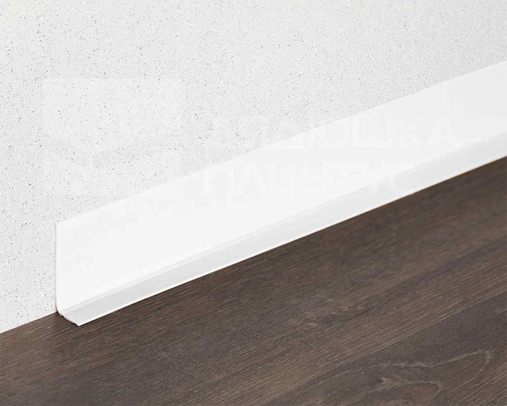 Плинтус эластичный ПВХ Dollken WL80 80мм х 15мм 1137. Белый