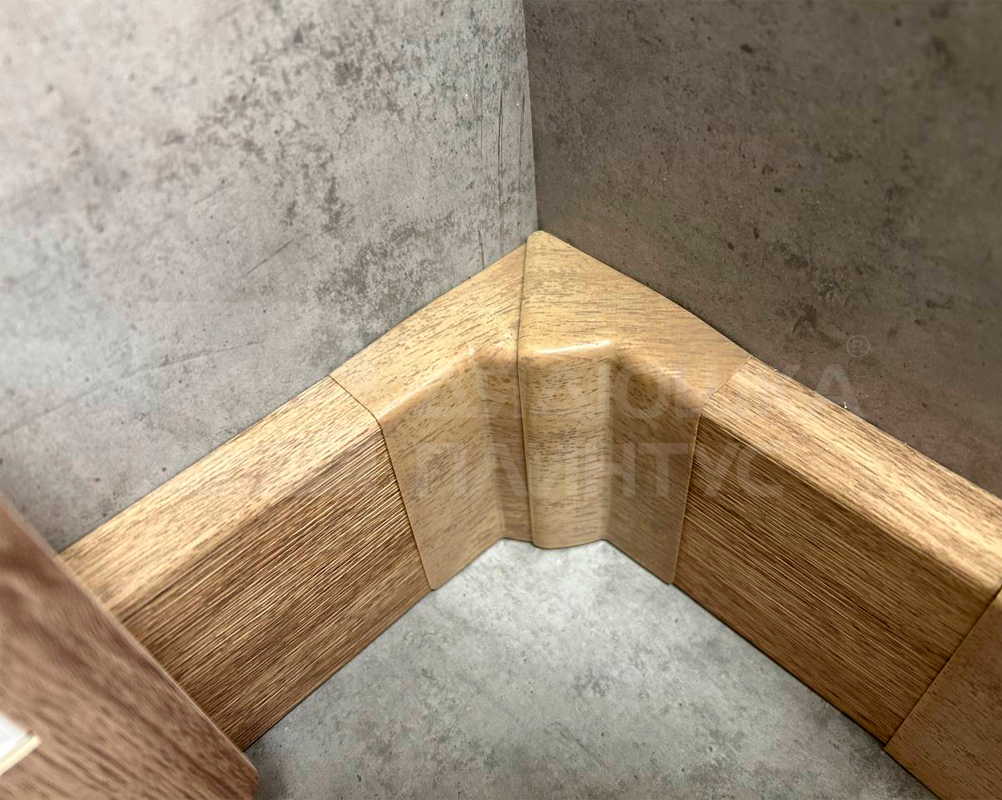 Основание плинтусного кабельного канала, 20х80х2000 мм