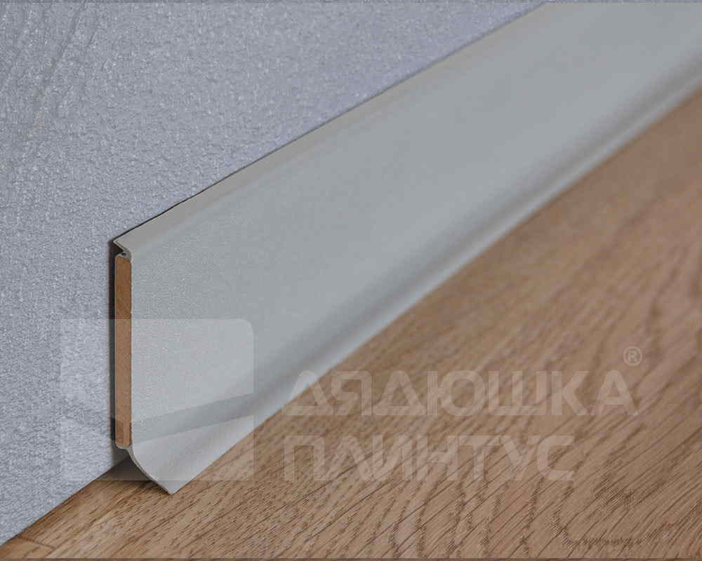 Плинтус ХДФ Dollken S100 100 мм х 2,575м 1202 Светло-серый