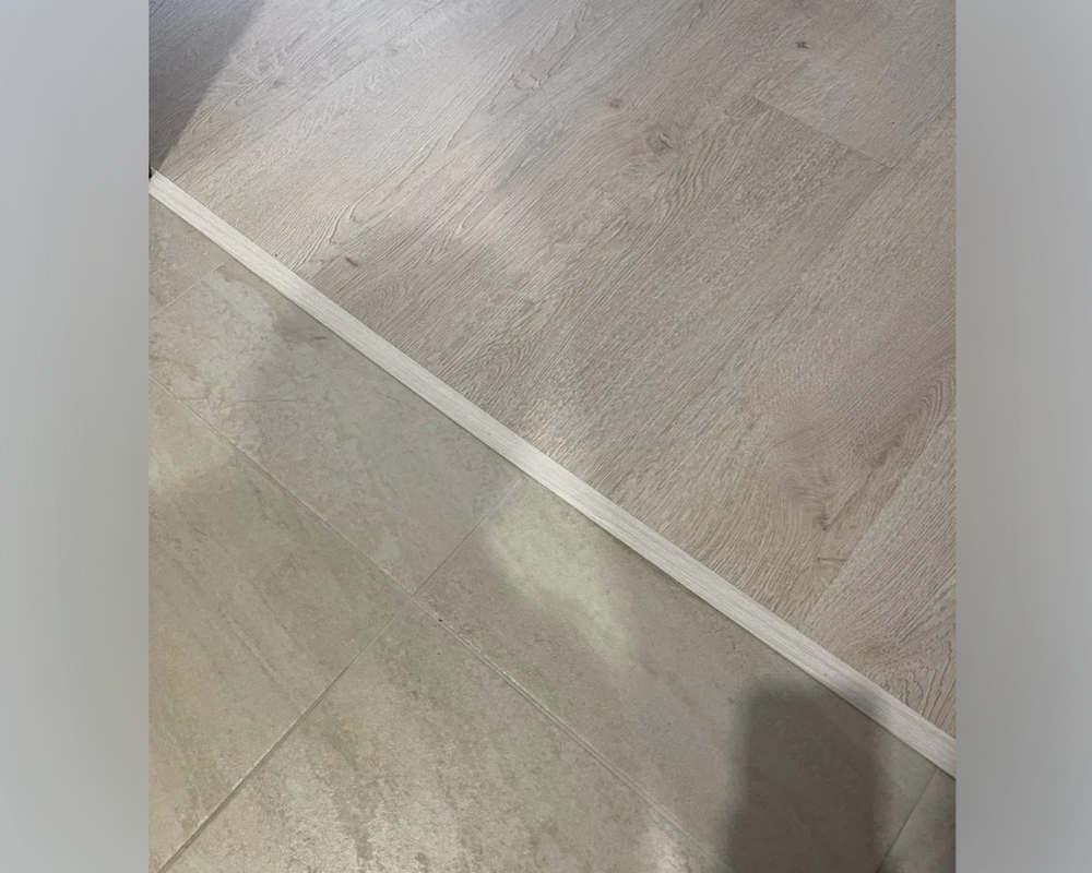 Порог одноуровневый ЛС 10.2700.252 Ель дымчатая