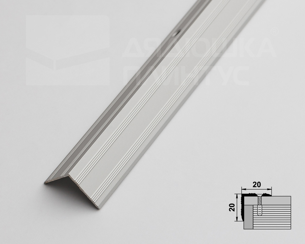 Порог угловой ПУ 05.1800.01л Серебро