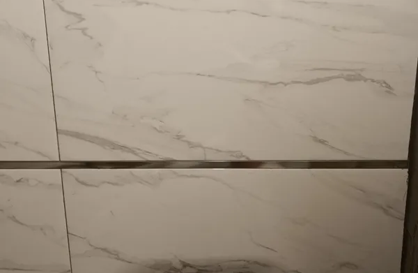 Профиль П-образный Волшебная палочка MSPP 04-8.2700 Черный блестящий