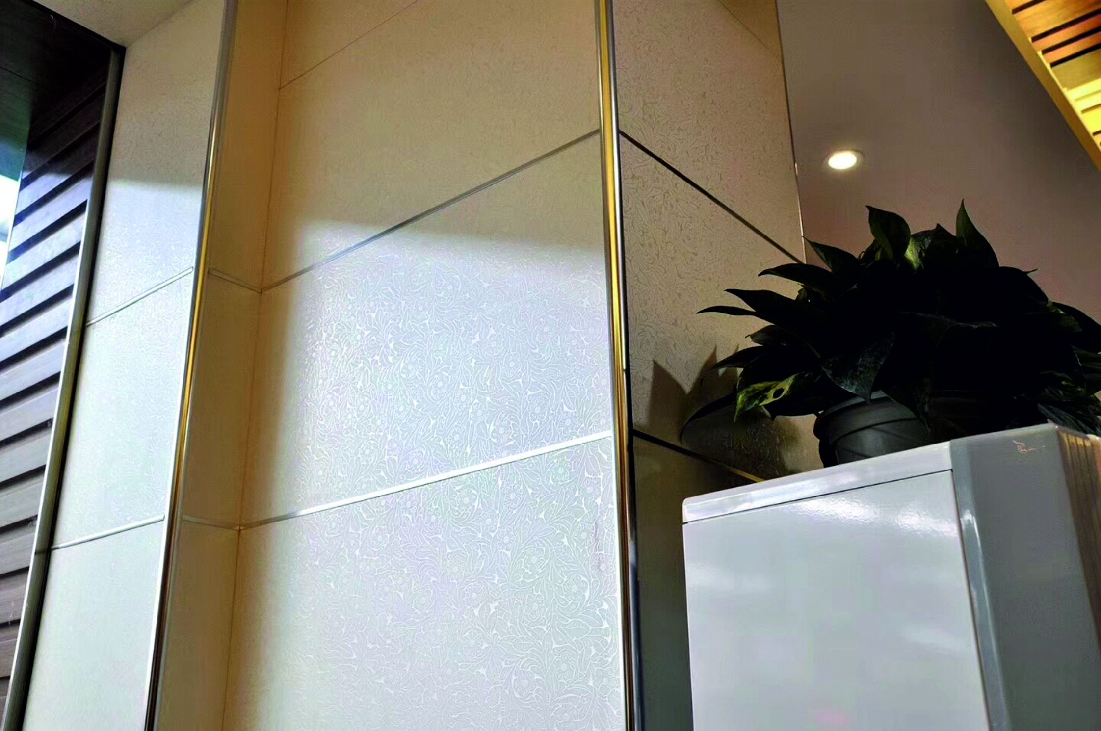 Профиль окантовочный ПК 04.2700.16 Белый