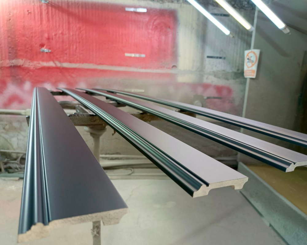 Плинтус СОЛИД 1 UHD 47/80 80*16,5*2000. Окраска включена в стоимость