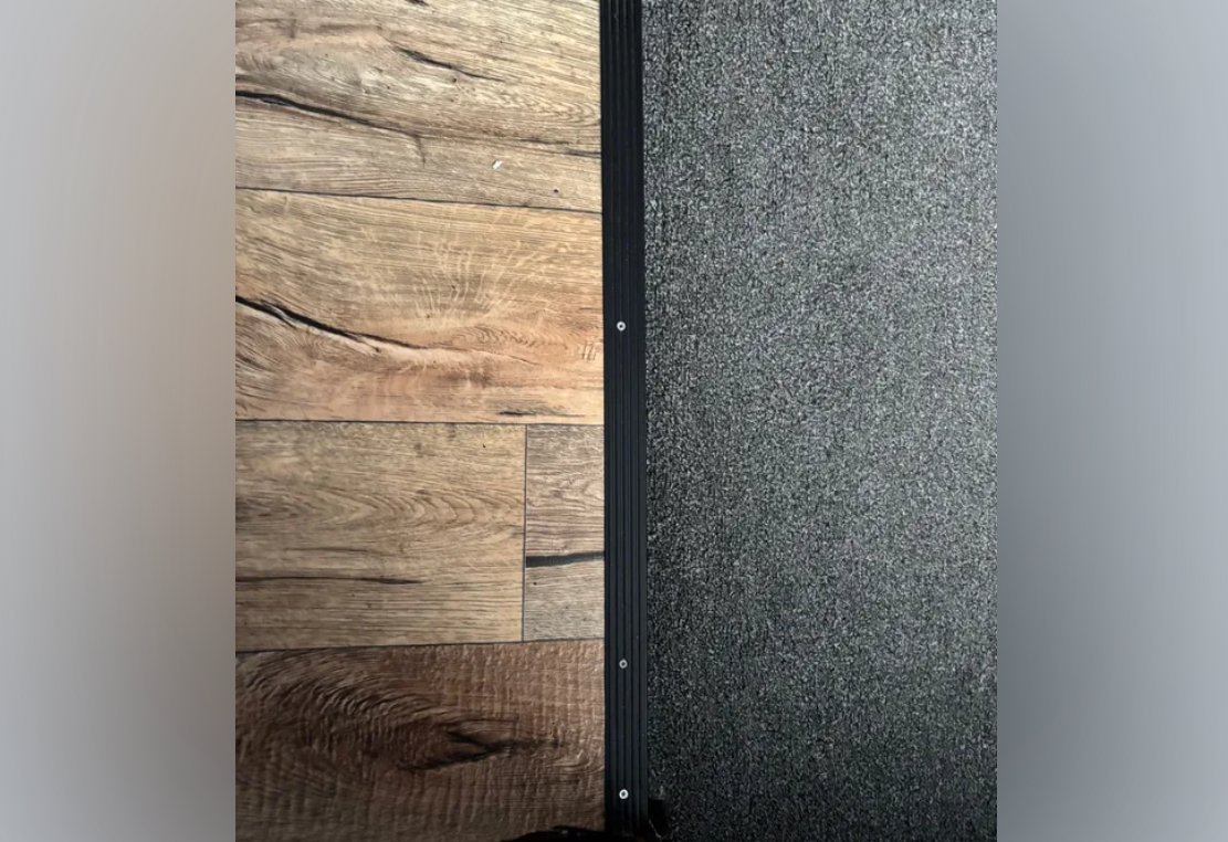 Порог угловой ПУ 05.1800.089 Клен беленый