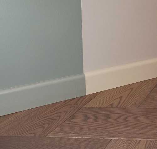 Плинтус МДФ Волшебная палочка 81402 81мм 2,4м.  Окрашенная. NCS 4005Y20R