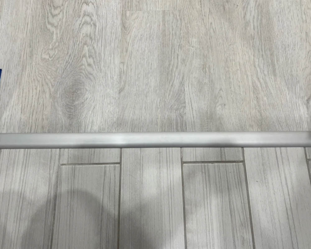 Порог одноуровневый ПС 04-3.900.01л Серебро