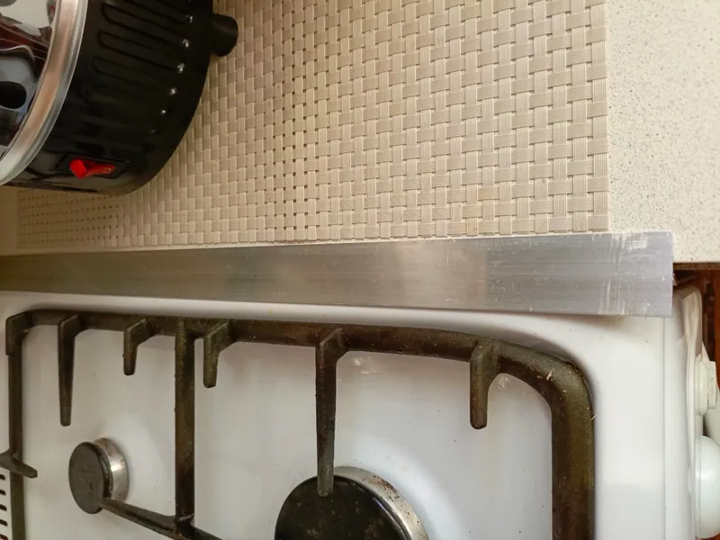 Тавр 15х15 мм Тп 01.2000.504л Бронза. Цена за 5 штук.