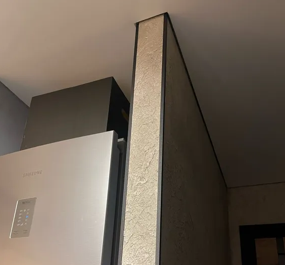 Профиль угловой Волшебная палочка MSUP 01-27.2700.15 10*10мм 2,7м Черный