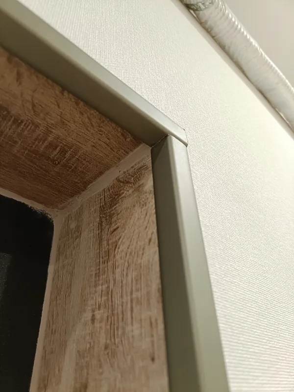 Угол декоративный 20х10 Уп 05-27.2700.503. Шоколад