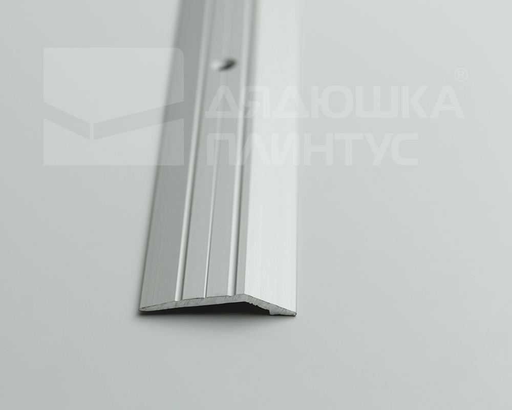 Порог разноуровневый ПР 03.1800.001 Алюминий