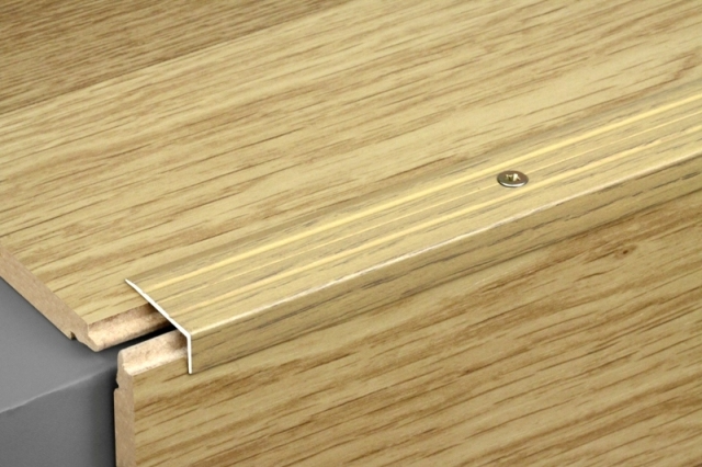 Порог угловой ПУ 01.900.092 Вишня