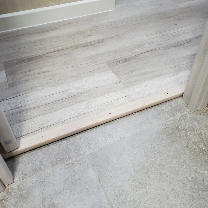 Порог угловой ПУ 06.1800.056 0,9 м Бетон темный