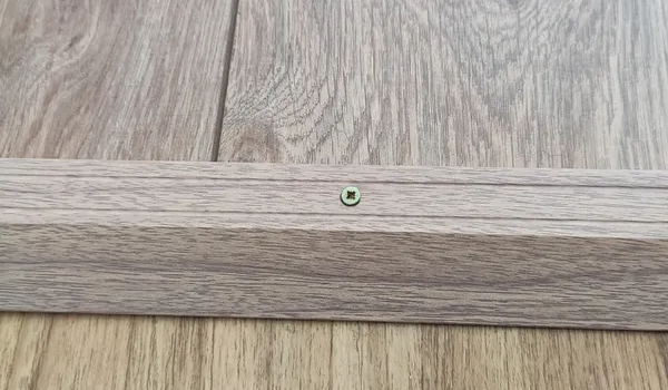 Порог разноуровневый ПР 02.1800.083н Бук натуральный