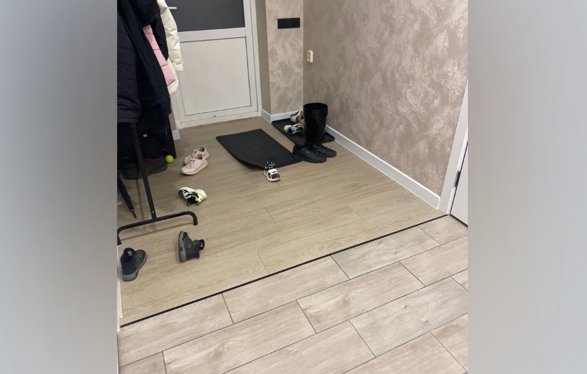 Порог одноуровневый ПС 11.2700.215 2,7 м Черный