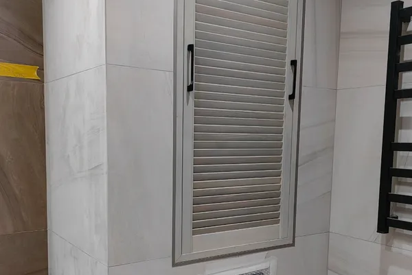 Угол декоративный 20х10 Уп 05-27.2700.501л. Алюминий