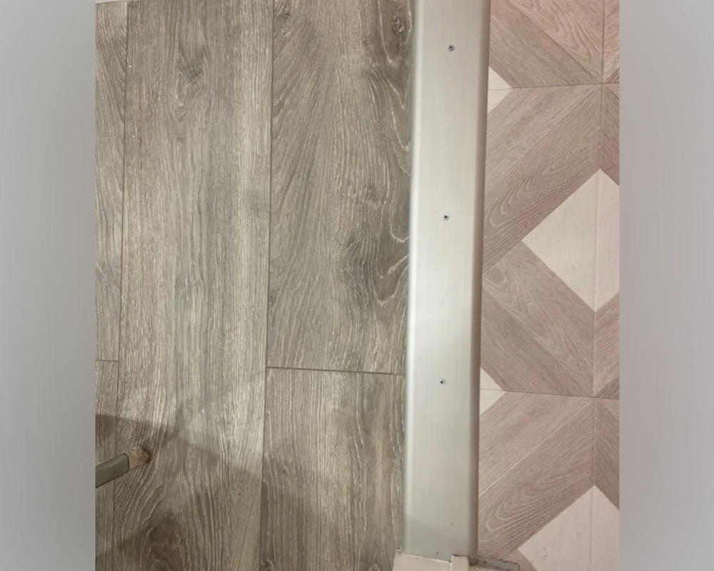 Порог одноуровневый ПС 07-1.1800.02л Золото