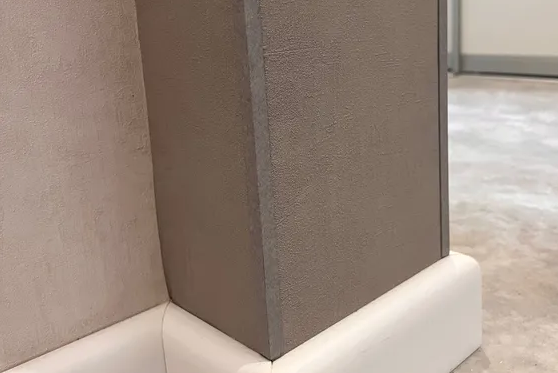 Угол декоративный Уп 06-27.2700.555 (20х20 мм)