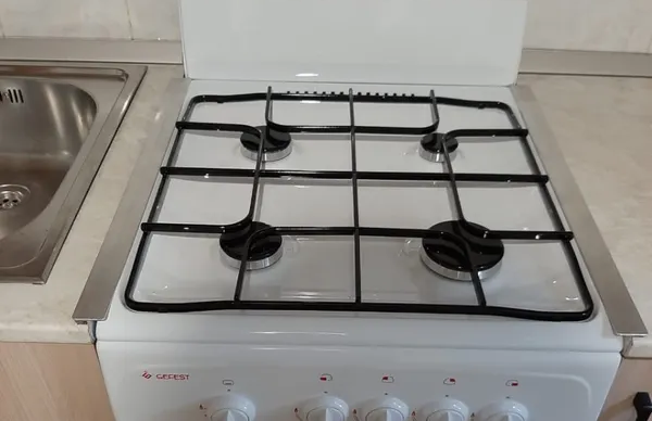 Тавр 30х20 мм Тп 06.2000.501л Серебро. Цена за 5 штук.