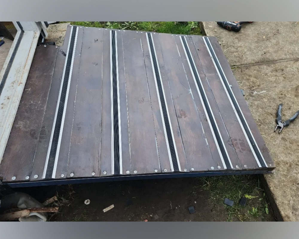 Порог одноуровневый ПС 08-1.1800.001 Без покрытия