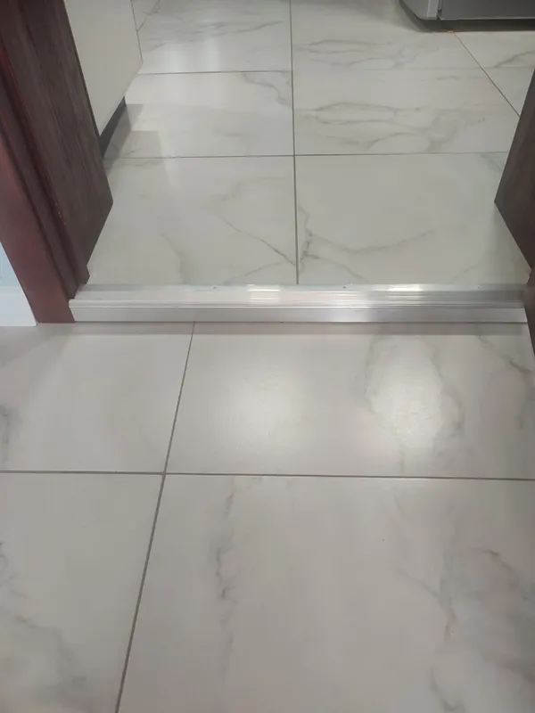 Порог угловой ПУ 04.900.092 Вишня