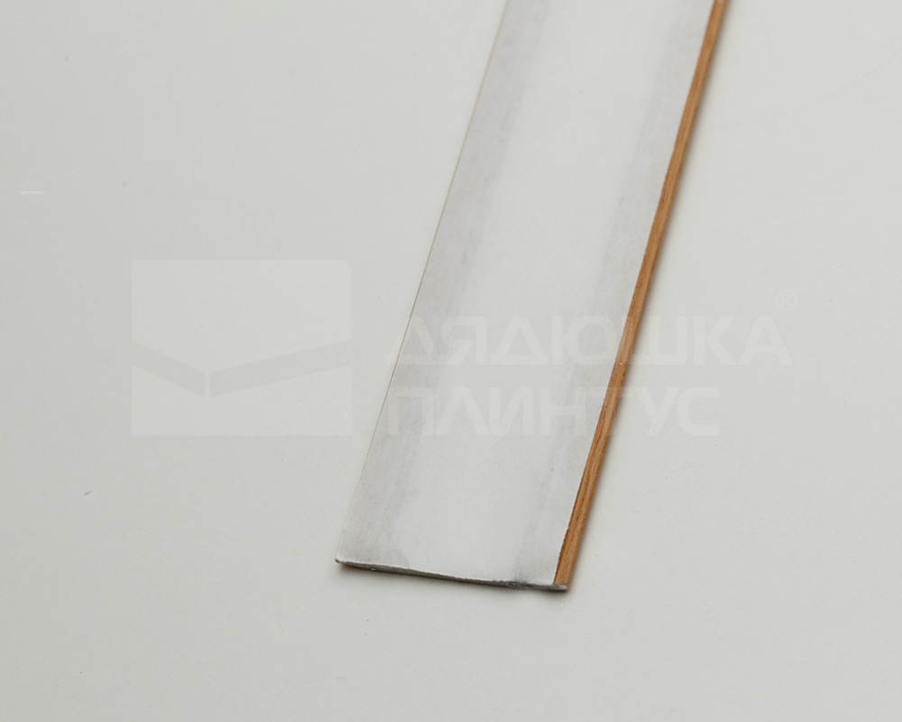 Самоклеящийся порог ЛС 35.2700.4043 Сосна скания