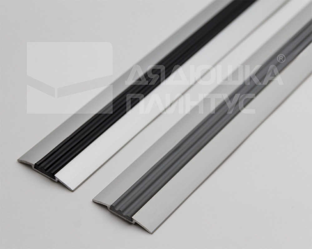 Порог одноуровневый ПС 08.1800.001ч Без покрытия