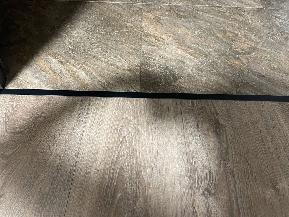 Порог одноуровневый ПС 11.2700.215 2,7 м Черный