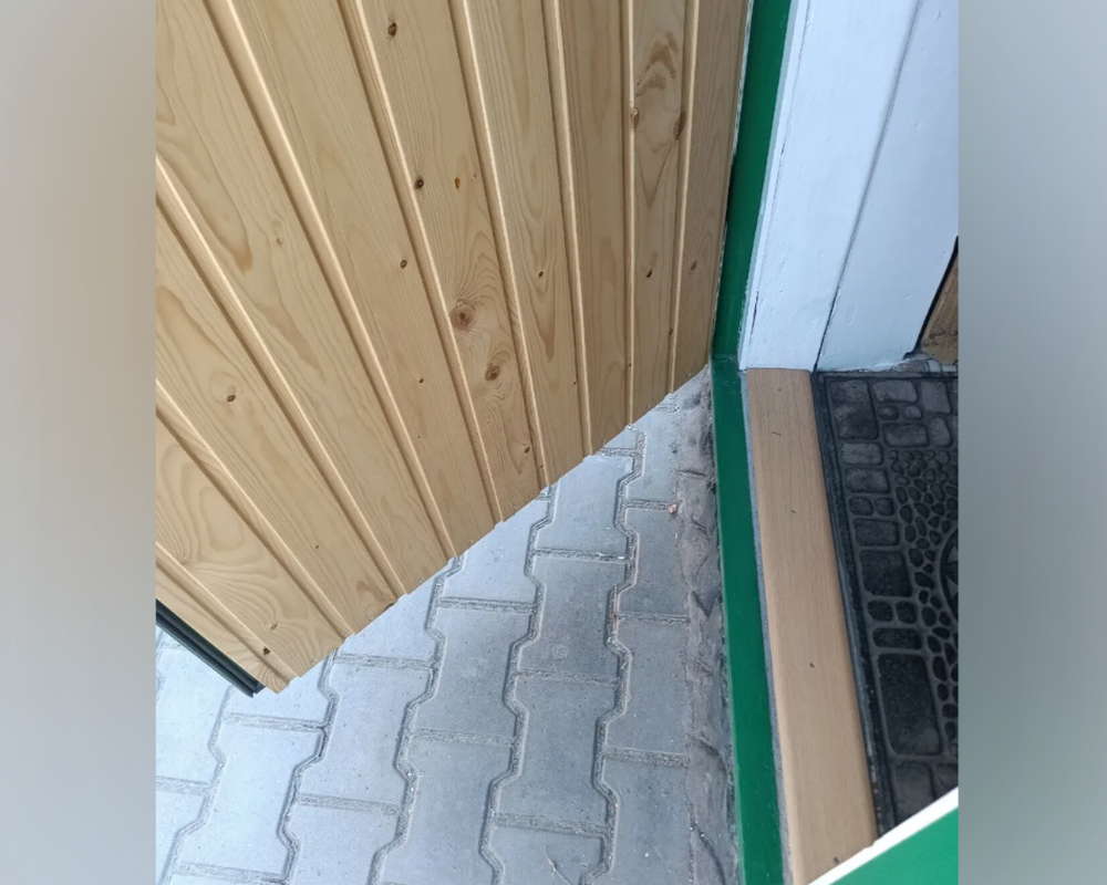 Порог одноуровневый ПС 05.1800.086 Пробка