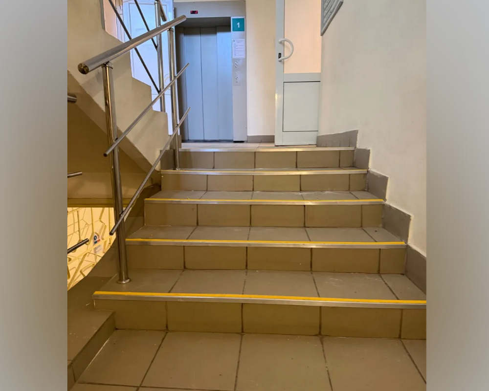 Порог одноуровневый ПС 08.900.15 Черный