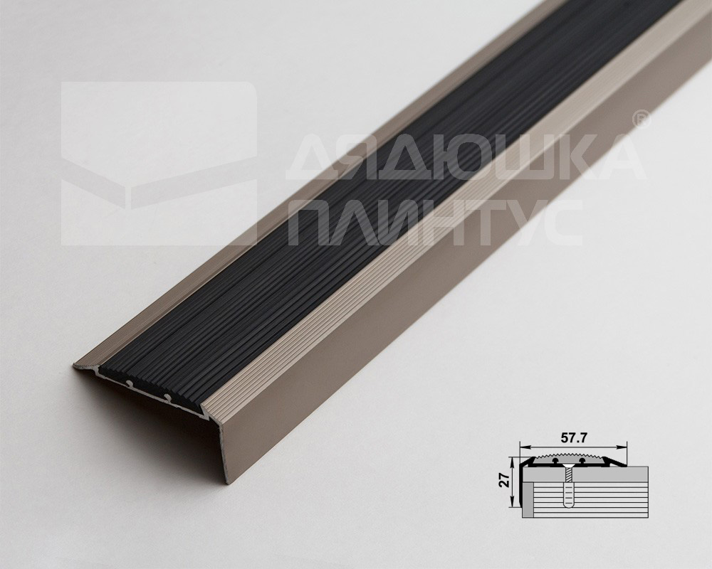 Порог угловой ПУ 70.1800.042л Шампань