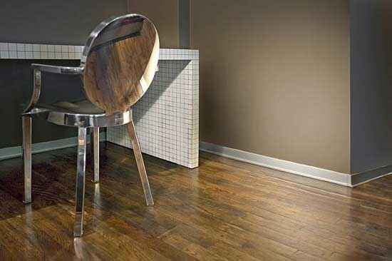 Плинтус алюминиевый. Крац серебро 80 мм BTBS 80A