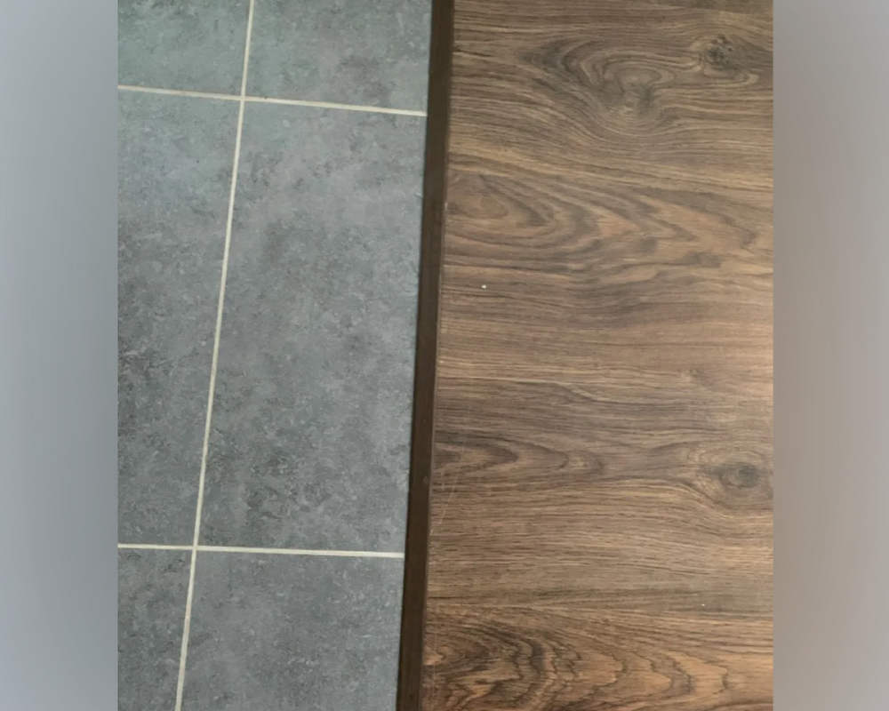 Порог одноуровневый ПС 09.2700.291 Дуб темный