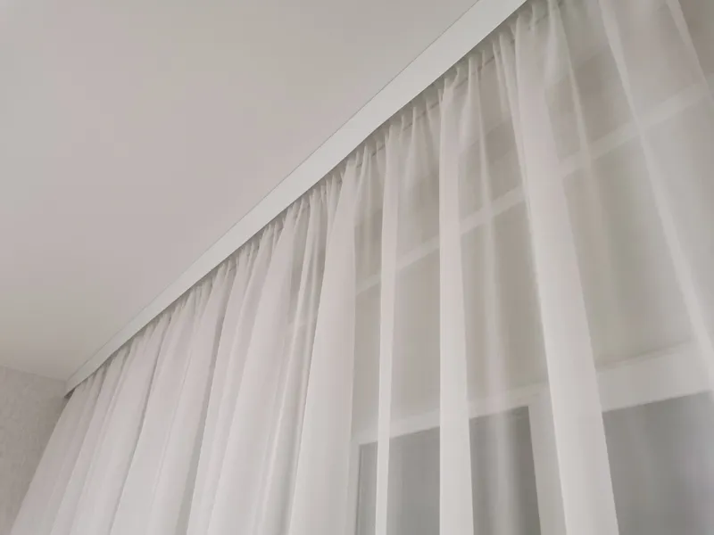 Планка ПВХ Завиток МАГЕЛЛАН 7см 25м Серебро/Белый. Цена за 1 метр