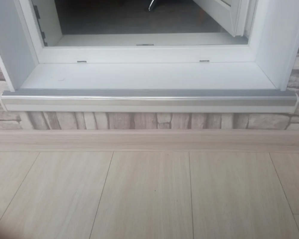 Порог одноуровневый ПС 08-1.1800.001 Без покрытия