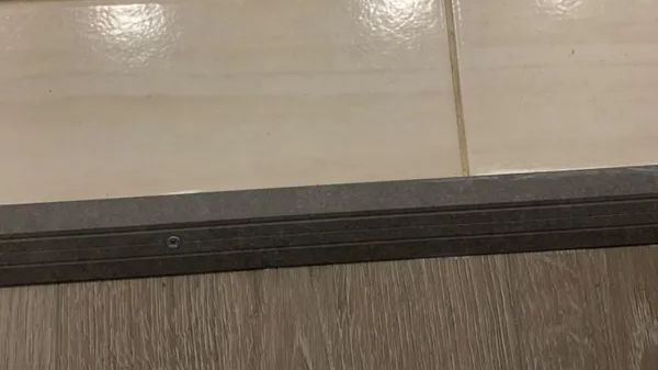 Порог разноуровневый ПР 04.900.061 Дуб мокко