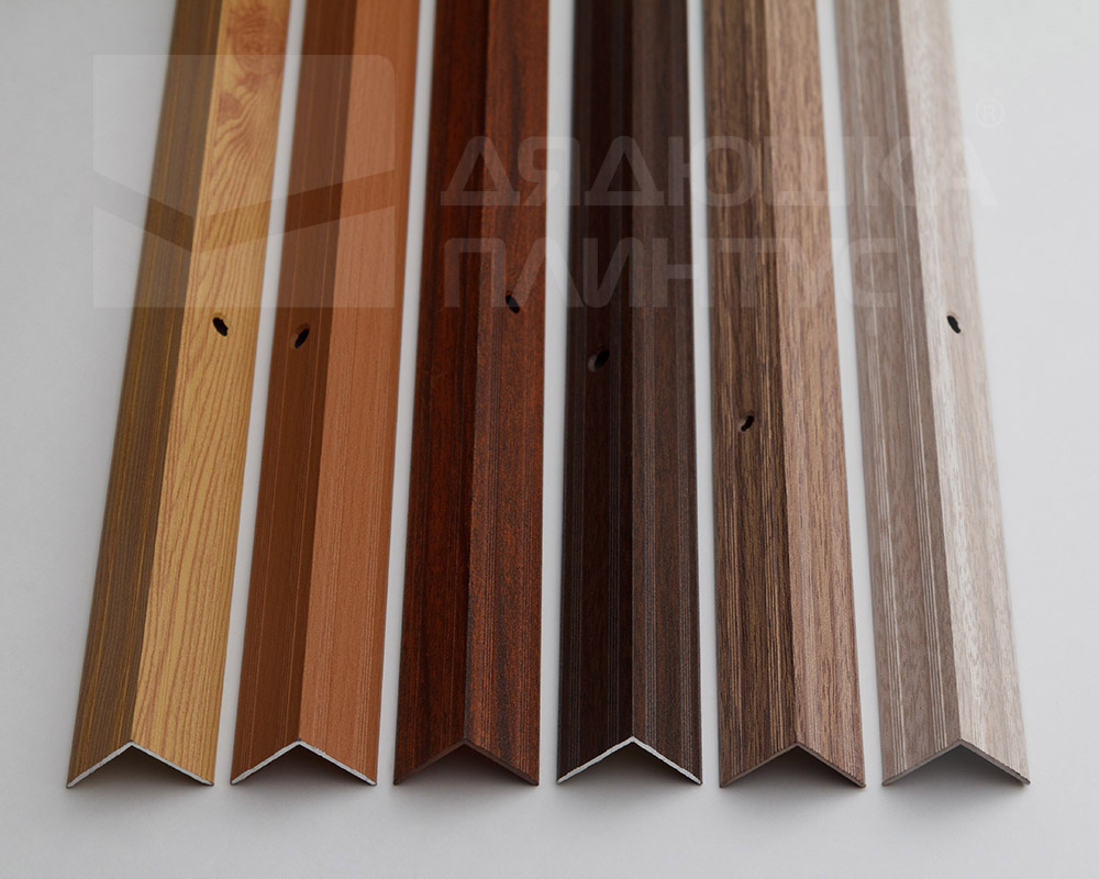 Порог угловой ПУ 05.2700.282 Дуб светлый