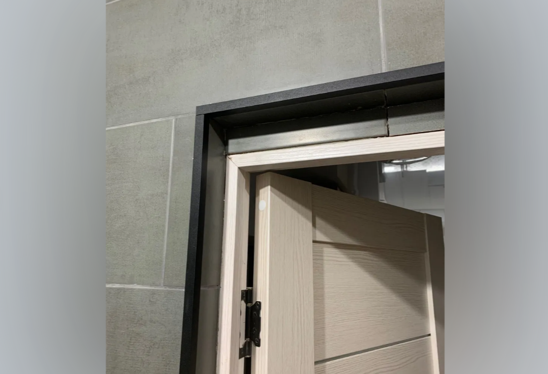 Угол декоративный 20х20 Уп 06-27.2700.515 Черный