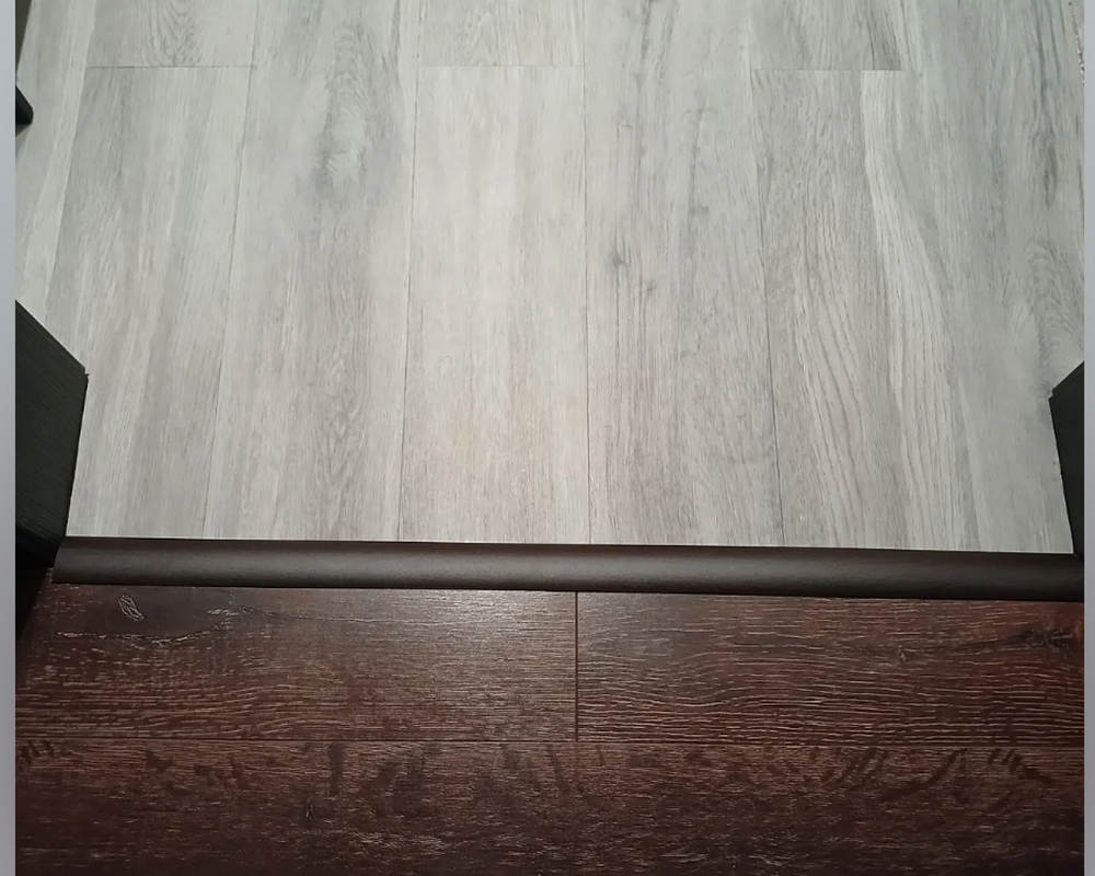 Самоклеящийся порог ЛС 35.900.4061 Дуб мокко