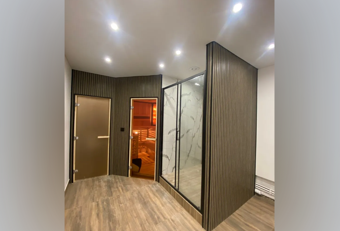 Панель вспененный полистирол ГРЕЙС 3D RAIL 120*2700 мм. Дуб антик