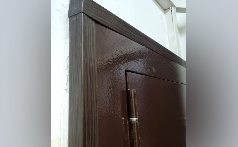 Угол декоративный 10х10 Уп 01-27.2700.594 Венге