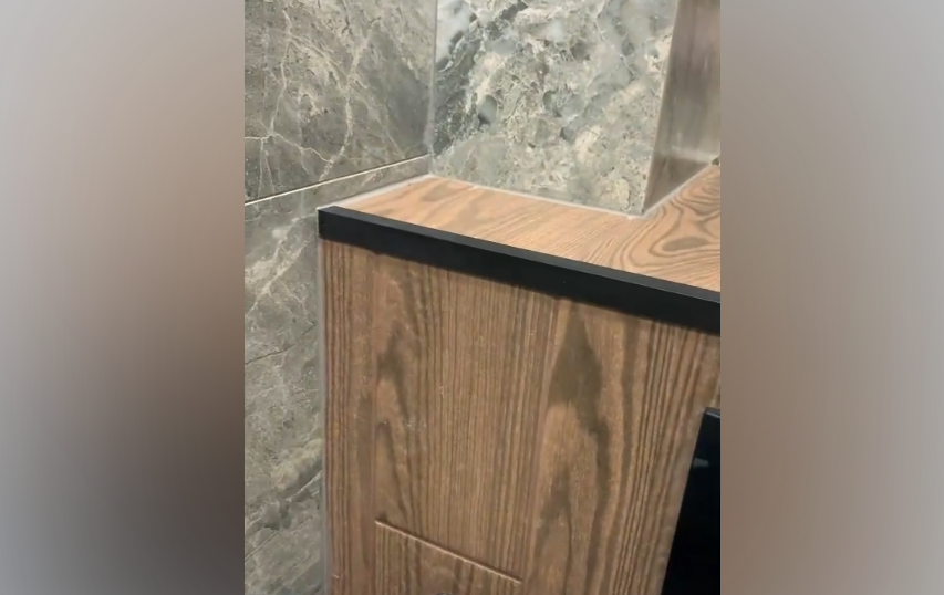 Профиль окантовочный ПУ 30НСБ(304).2700.010 2,7 м Графит