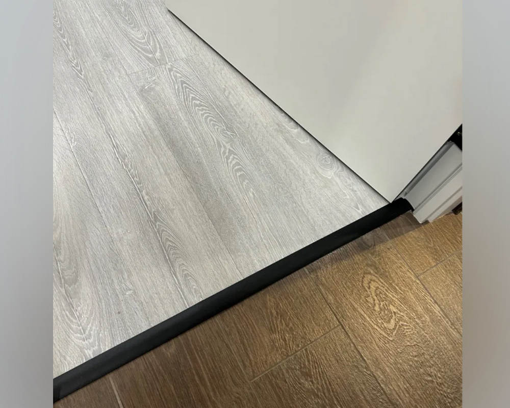 Самоклеящийся порог ЛС 35.900.4061 Дуб мокко